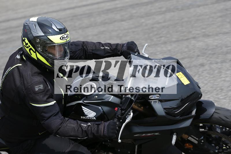 /24 08.06.2025 TZ Motorsport ADR/Gruppe gelb/16